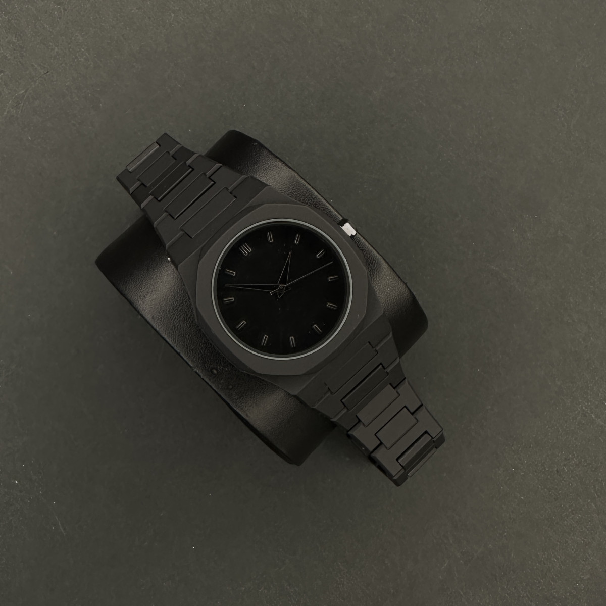 دارک واچ بدون جعبه شرکتی کد (7051) فول مشکی خطی