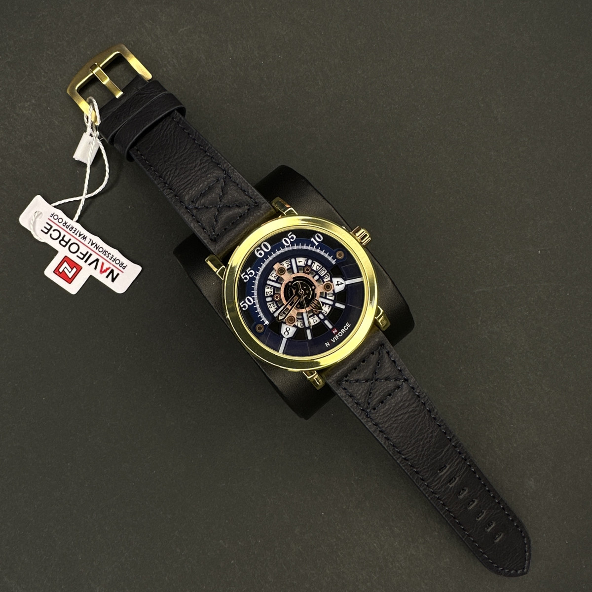 نیوی فورس مردانه موتور ژاپن کد(6492) قاب طلایی بند سرمه ای تیره