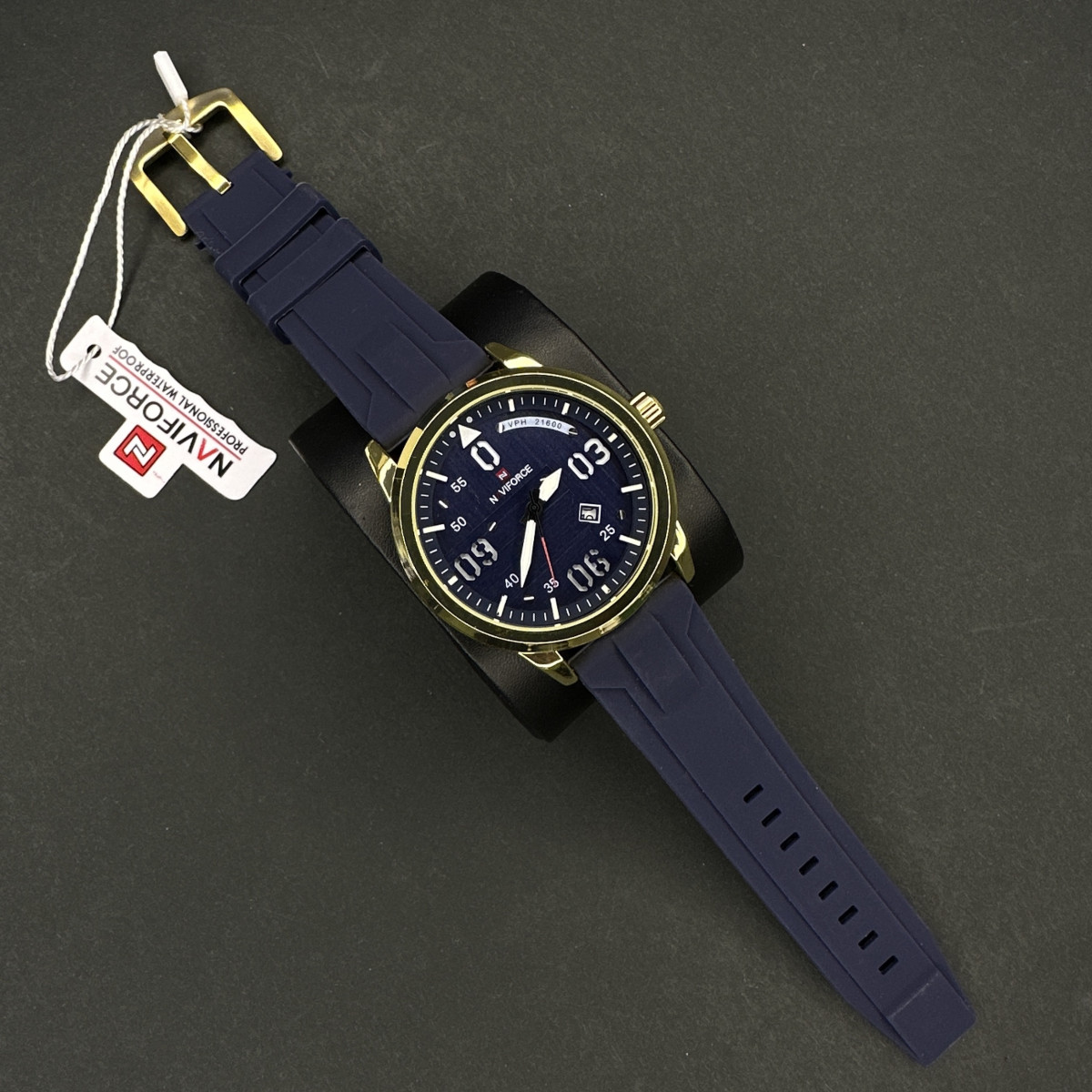 نیوی فورس مردانه موتور ژاپن کد(6484) قاب طلایی بند سرمه ای