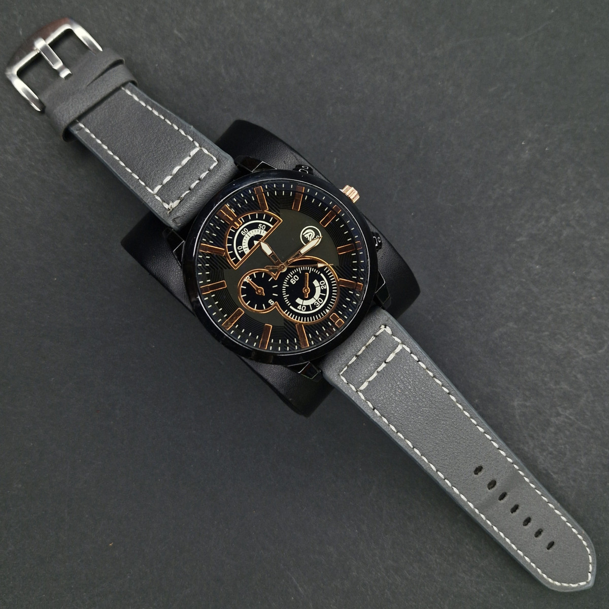 اسپرت مردانه کد(7110) بند طوسی/صفحه مشکی/ شیشه رفلکس