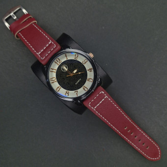 اسپرت مردانه کد(7132) بند قرمز/صفحه مشکی/ شیشه رفلکس