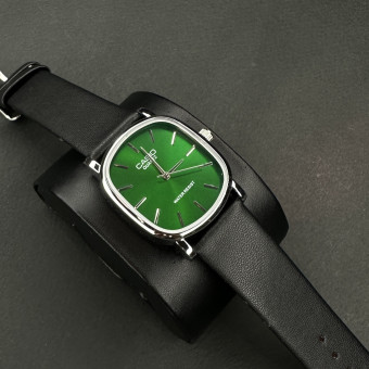 کاسیو بند چرمی کد(5261) قاب نقره ای صفحه سبز