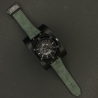 هابلوت مردانه کد(7260) بند سبز قاب مشکی صفحه مشکی