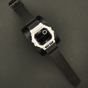 جیشاک ws_1400H کد(7298) بند مشکی بدنه سفید