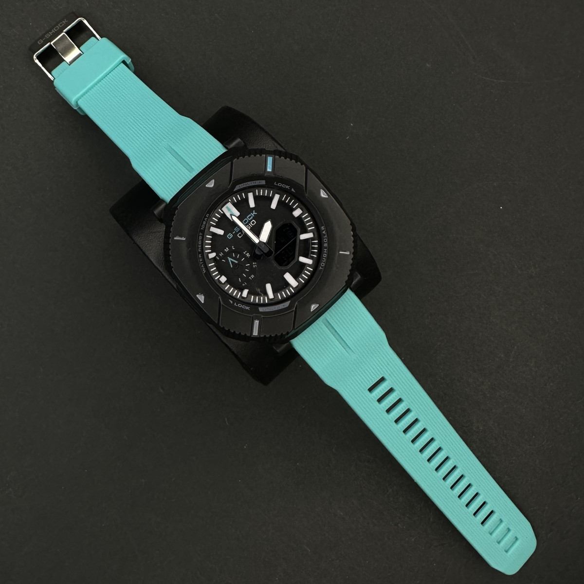 جیشاک PRO TREK کد(6330) بند تیفانی با قاب مشکی