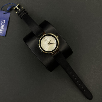 مدل FENCCI زنانه موتور ژاپن کد (6367) بند مشکی صفحه سفید