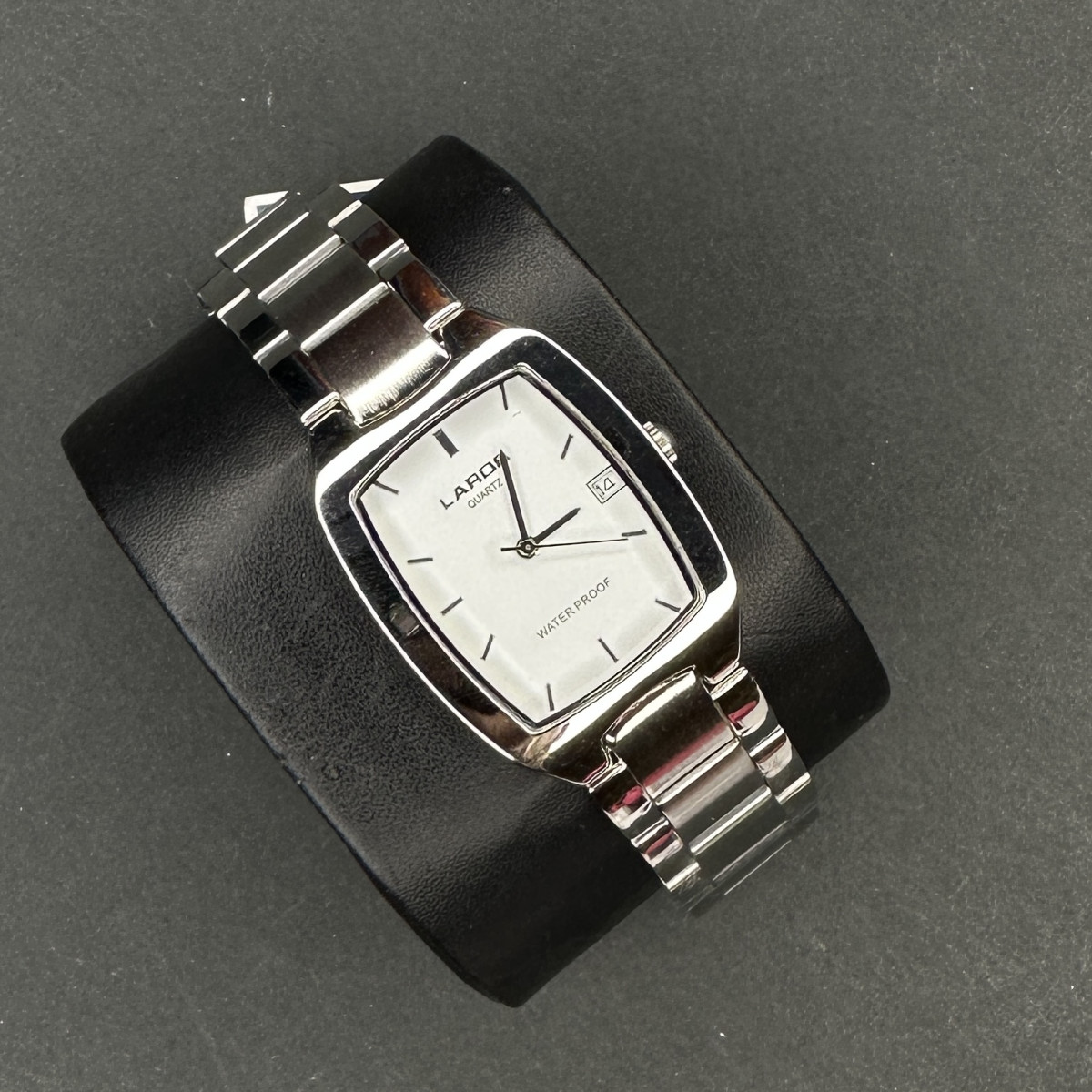 برند اورجینال LAROS موتور ژاپن (6396) مستطیلی نقره ای صفحه سفید