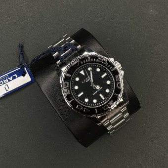 برند اورجینال LAROS موتور ژاپن (6411) نقره ای صفحه مشکی