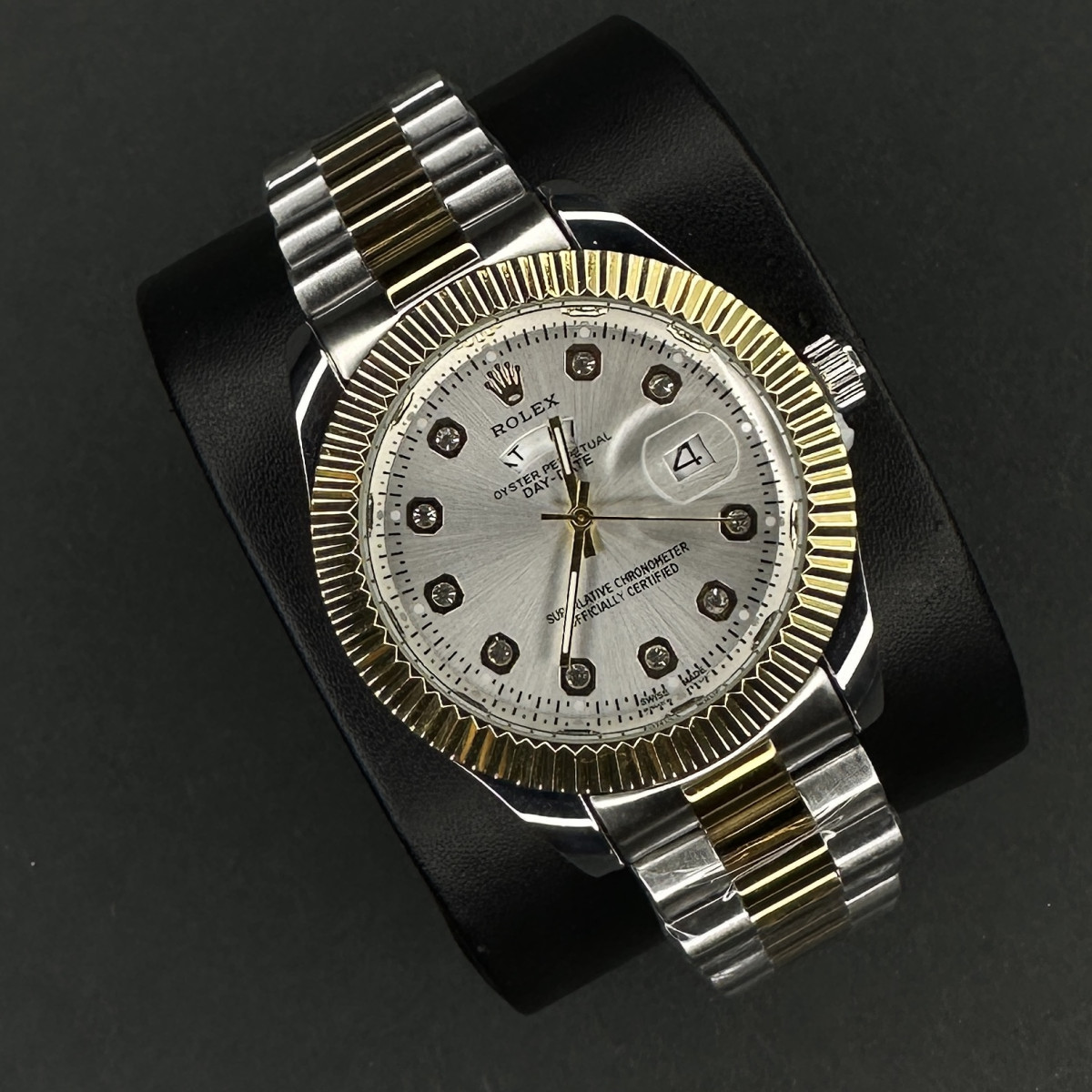 رولکس مردانه DAY DATE کد(8028) بند طلایی نقره ای صفحه نقره ای