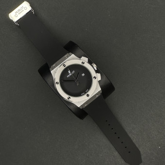 هابلوت مردانه کد(8064)بندمشکی قاب نقره ای صفحه مشکی