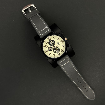 اسپرت مردانه کد(8114) بند طوسی صفحه شیری شیشه رفلکس