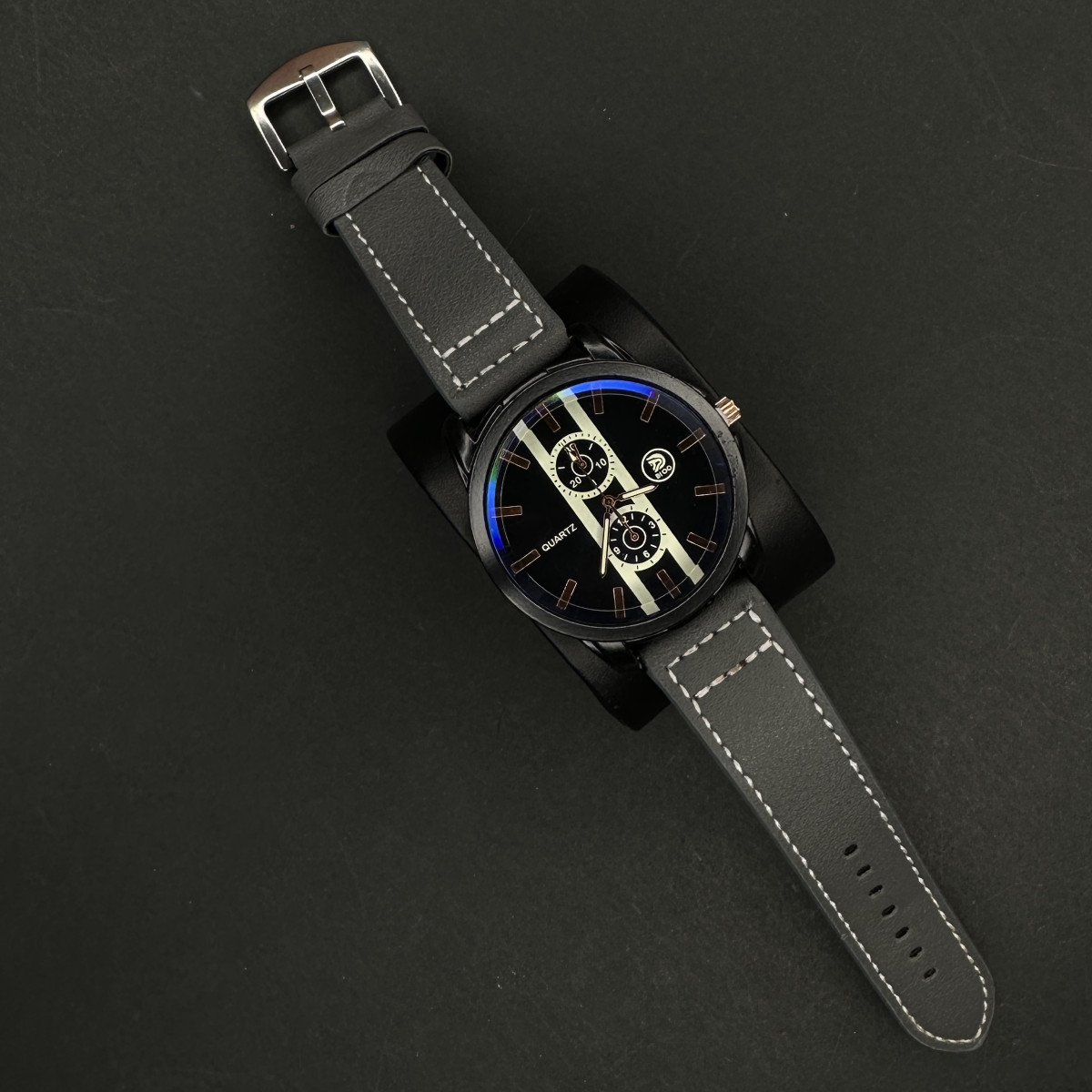 اسپرت مردانه کد(8116) بند طوسی صفحه سرمه ای شیشه رفلکس