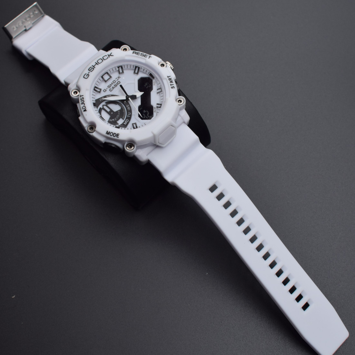 جیشاک مدل GA_2200 کد(8223) بند سفید قاب سفید