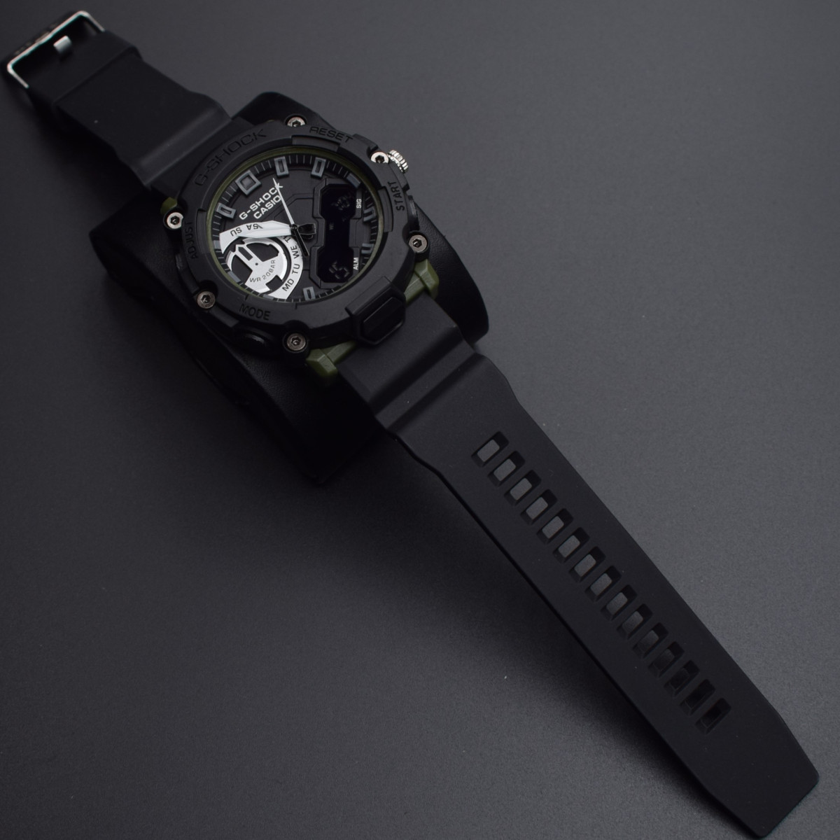 جیشاک مدل GA_2200 کد(8221) بند مشکی قاب مشکی سبز