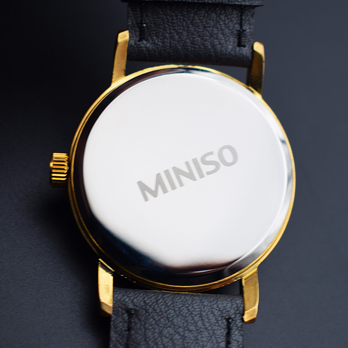اسپرت miniso کد(9393) بند طوسی
