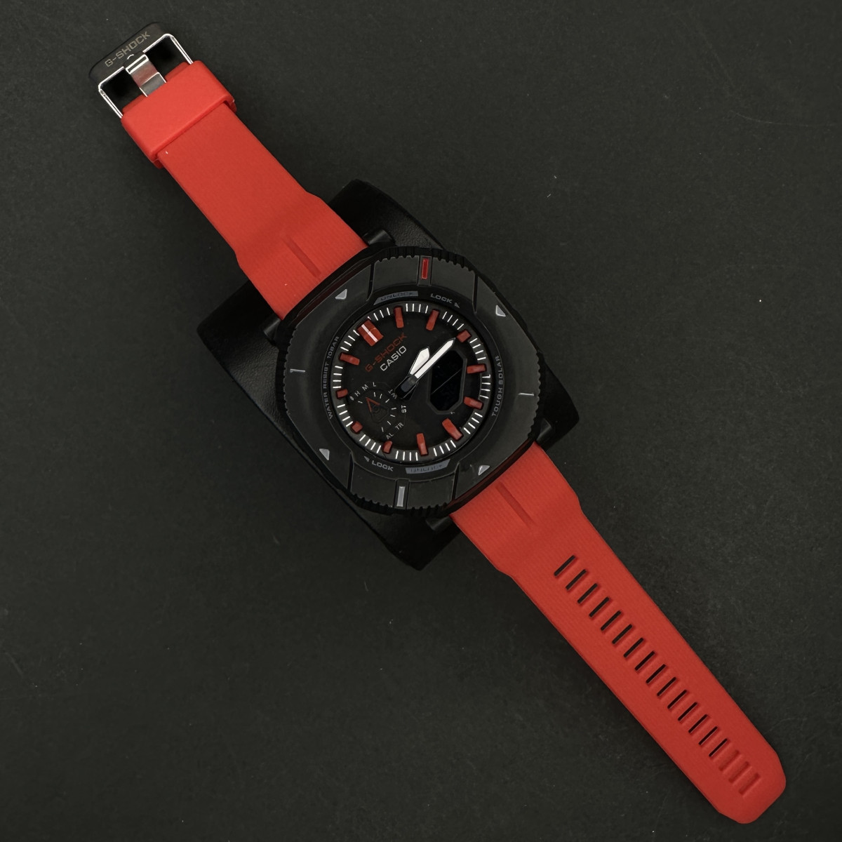 جیشاک PRO TREK PRG-B001 کد(6332) قرمز با قاب مشکی