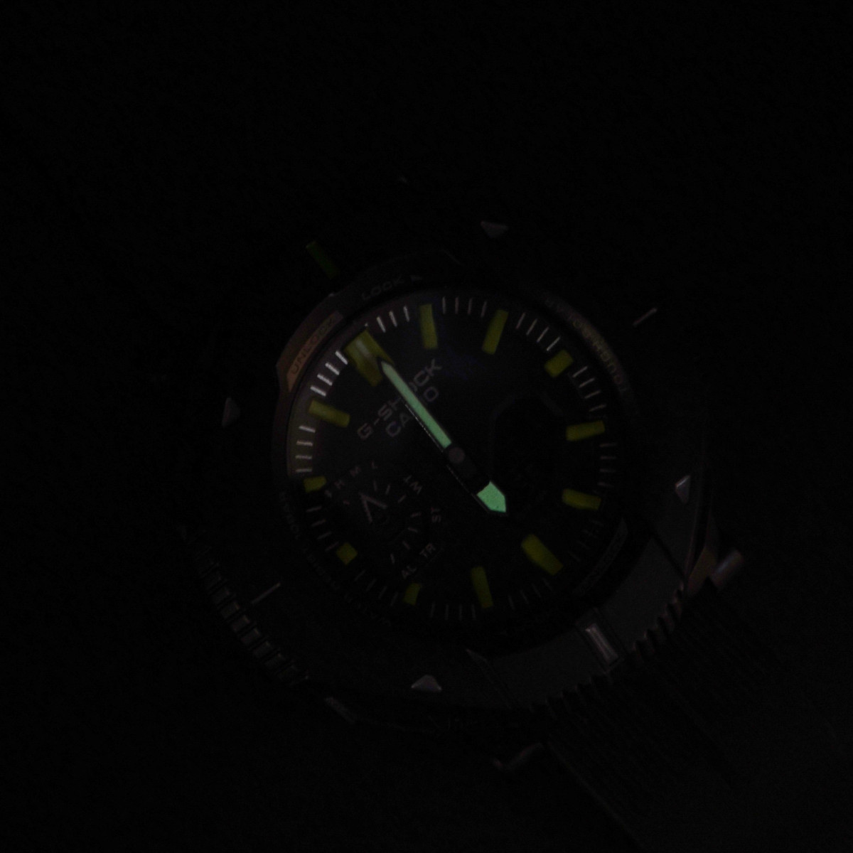 جیشاک PRO TREK PRG-B001 کد(6329) مشکی سبز فسفری