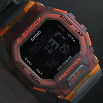 جیشاک GBD-200 کد(9944) بند طوسی قاب طوسی نارنجی