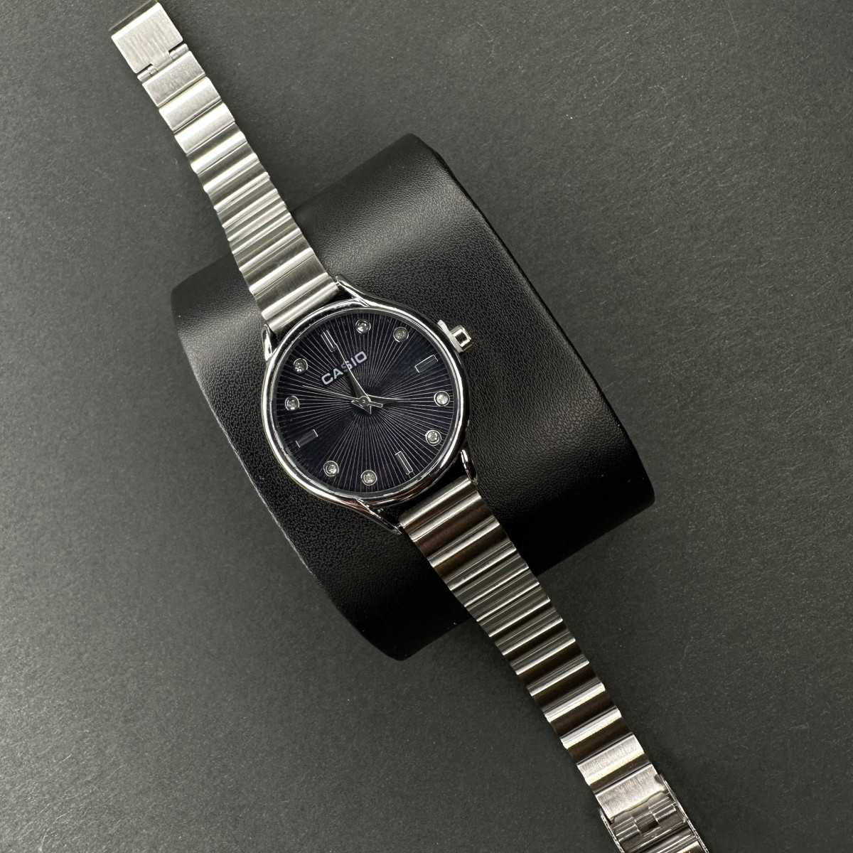 کاسیو زنانه کد (995) داخل سورمه ای تیره