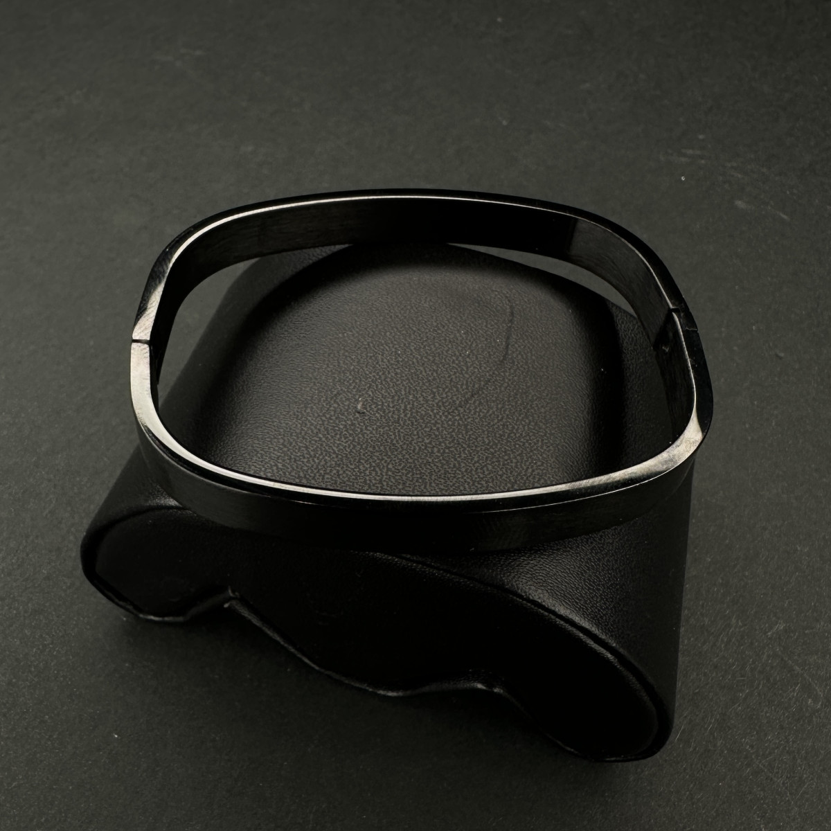 دستبند بنگل النگویی مستطیلی (1028)