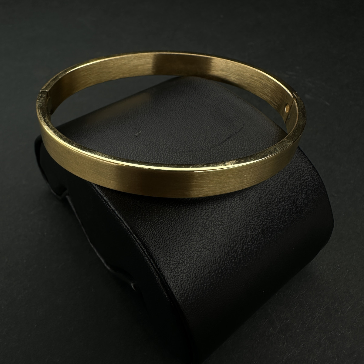 دستبند بنگل النگویی ساده (1032) طلایی