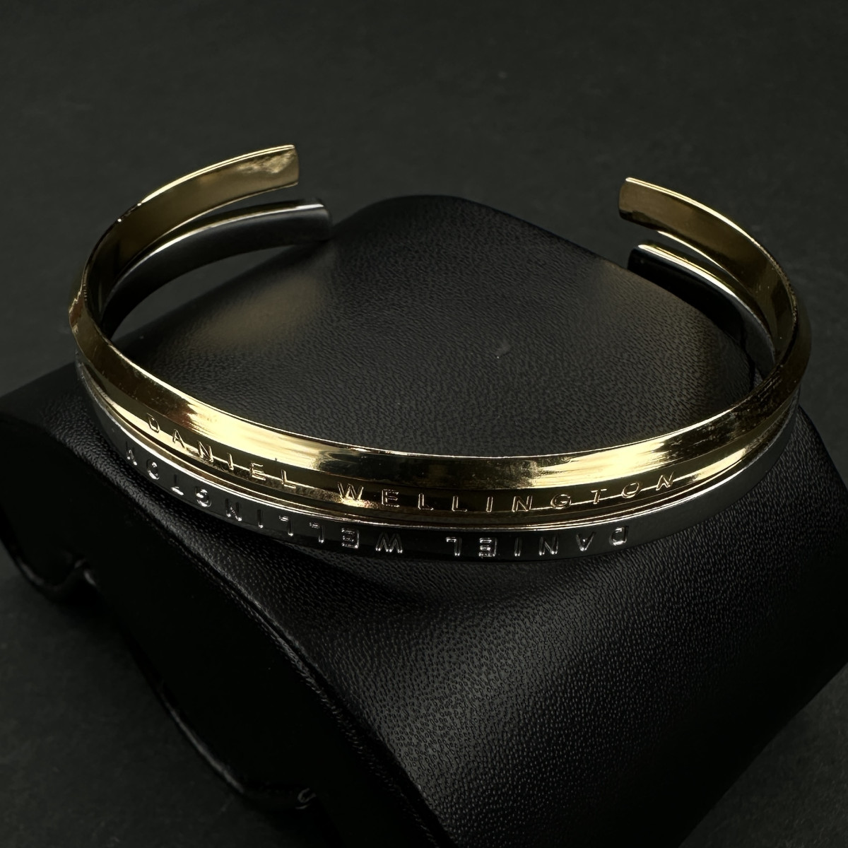 دستبند بنگل جفت کد (1048) طلایی نقره ای