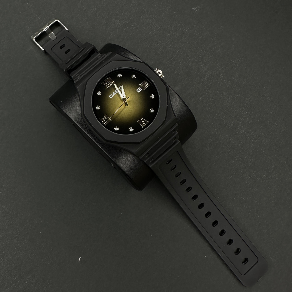 کاسیو جیشاک کد (5620) صفحه طلایی