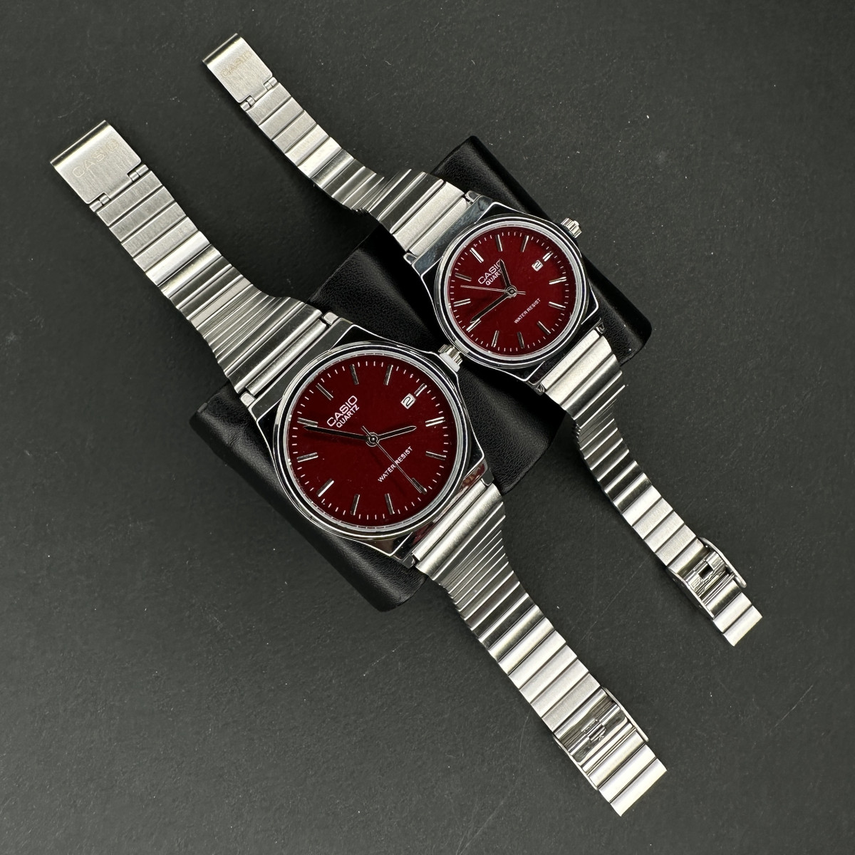 کاسیو کد(5981)نقره ای صفحه زرشکی