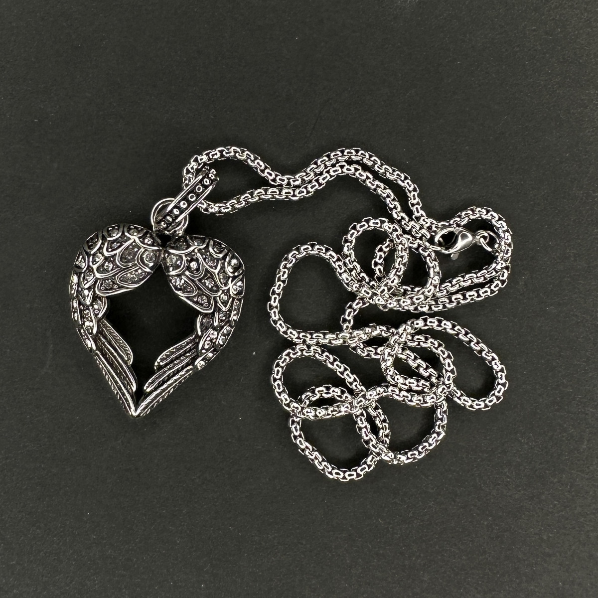 گردنبند طرح پر قلبی کد(3122) تمام نقره ای