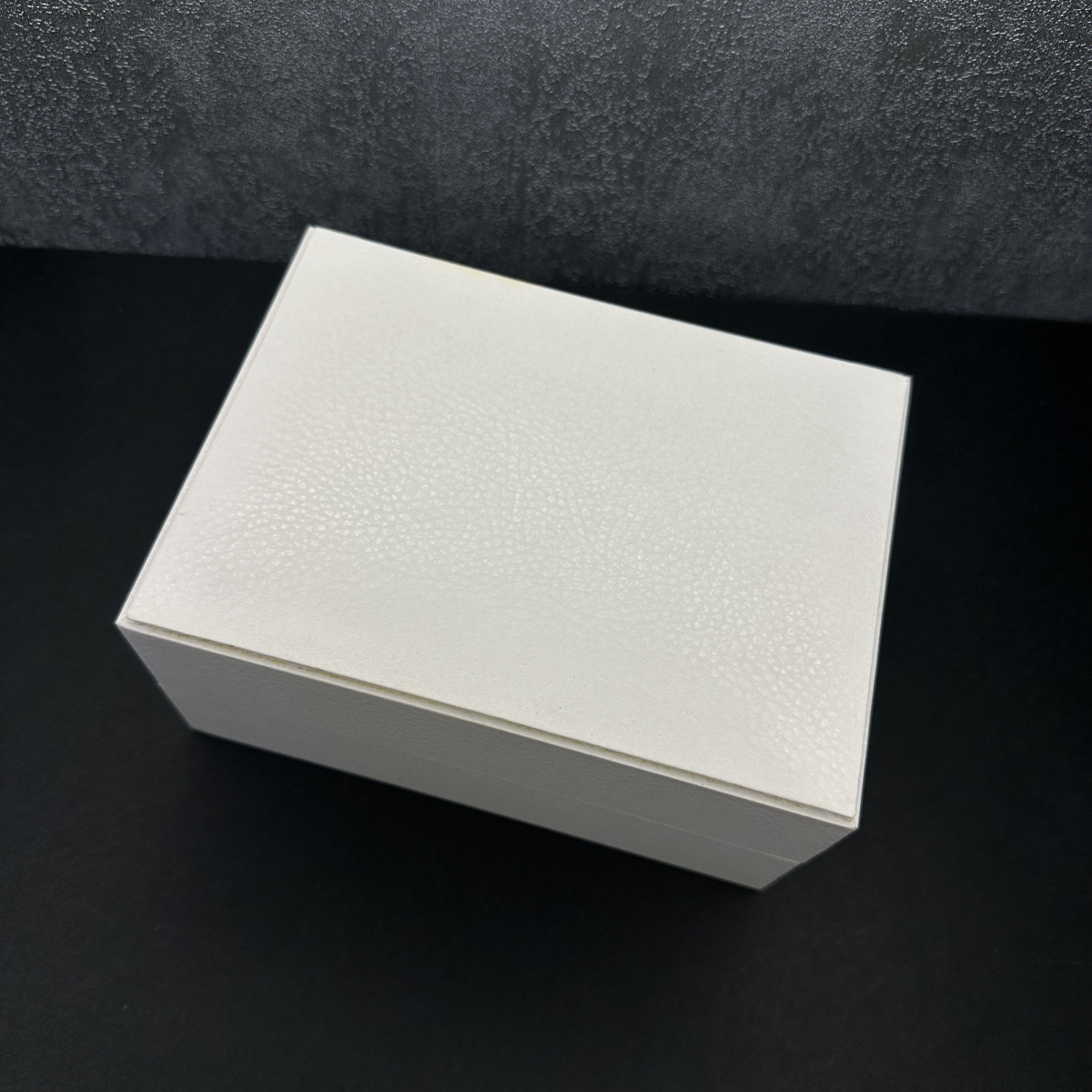 باکس ساعت شرکتی کد(6082) سفید