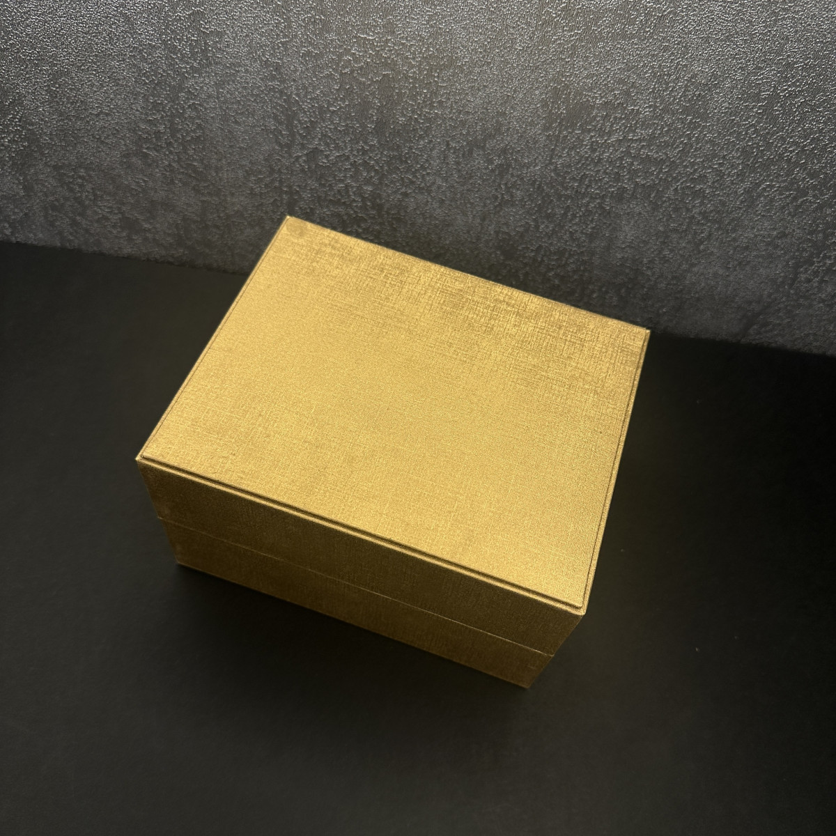 باکس ساعت شرکتی کد(6096) طلایی