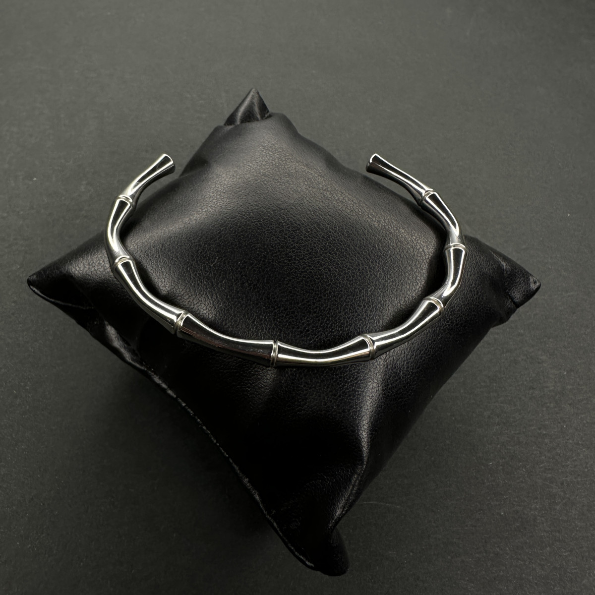 دستبند بنگل کد (6327) نقره ای