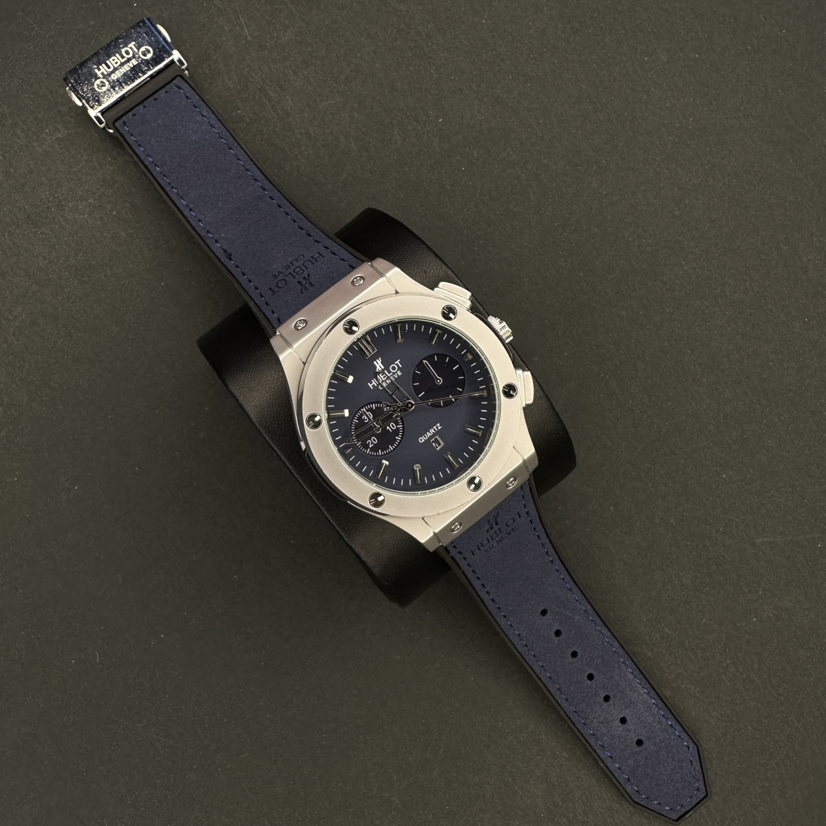 هابلوت مردانه کد(6552)قاب نقره ای صغحه سرمه ای بند سرمه ای