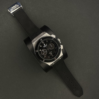 هابلوت مردانه کد(6568)قاب مشکی نقره ای صفحه مشکی بند مشکی