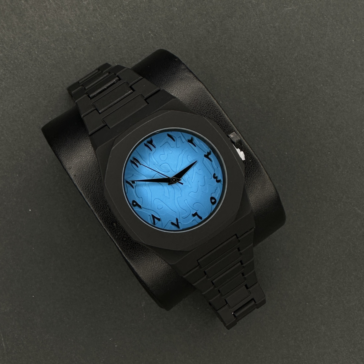 دارک واچ بدون جعبه کد (6470)تمام مشکی صفحه آبی