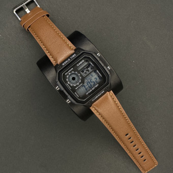 کاسیو جهان نما بند چرمی مردانه کد (6588) قاب مشکی بند قهوه ای