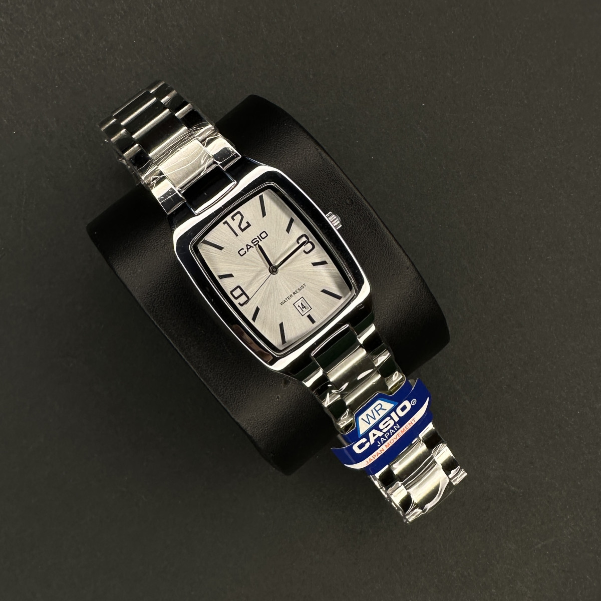 کاسیو مستطیل کد (6672) نقره ای صفحه صفحه سفید