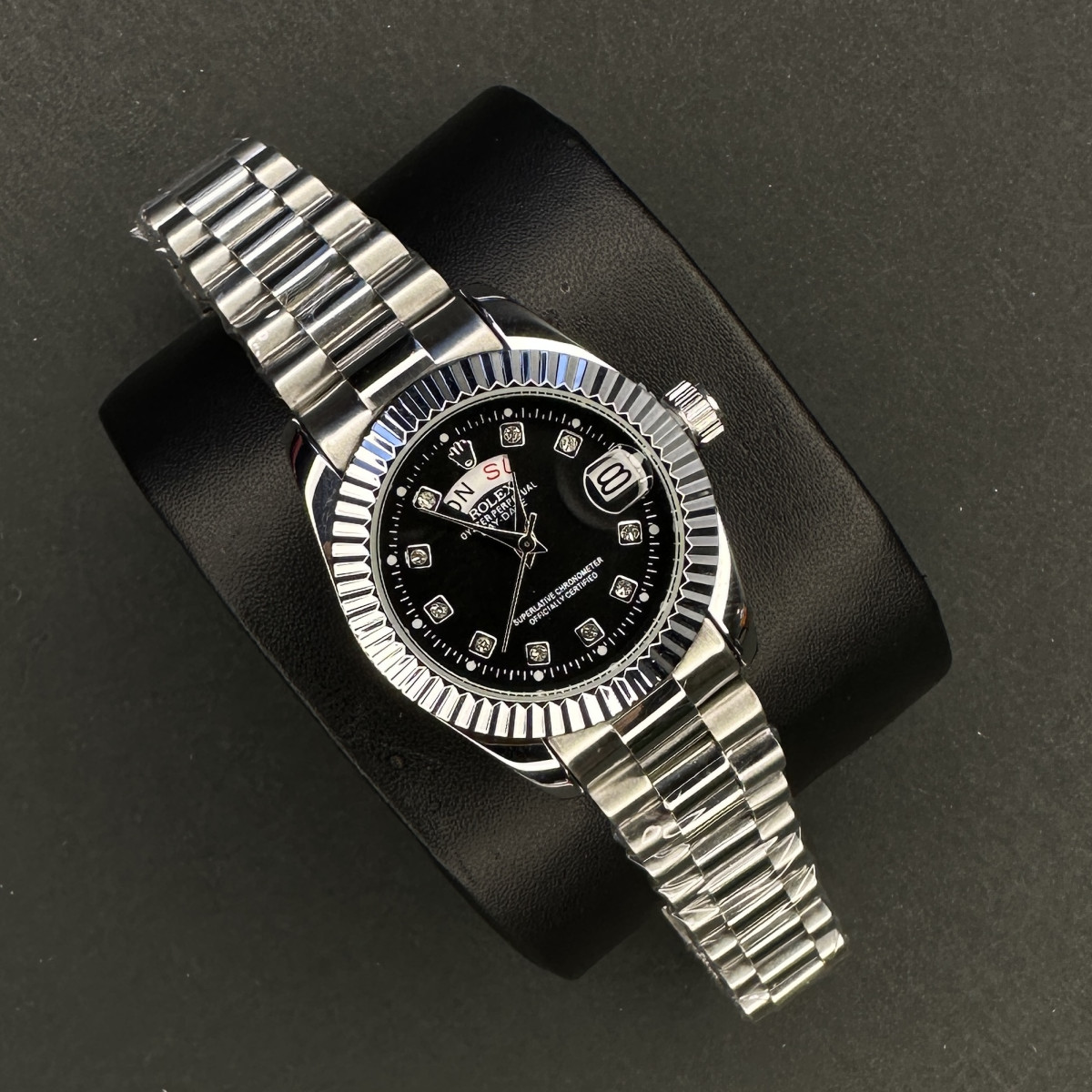 رولکس دو تقویمه کد(6685) قاب و بند نقره ای صفحه مشکی