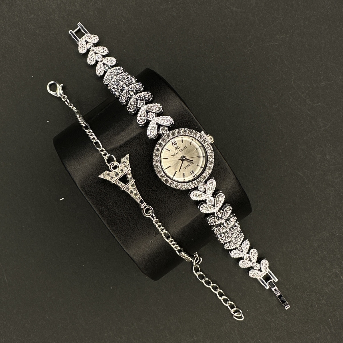 زنانه holly mollyبا دستبند کد (6719) نقره ای داخل سفید