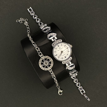 زنانه of holly mollyبا دستبند کد (6726) نقره ای داخل سفید