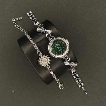 زنانه of holly mollyبا دستبند کد (6738) نقره ای داخل سبز