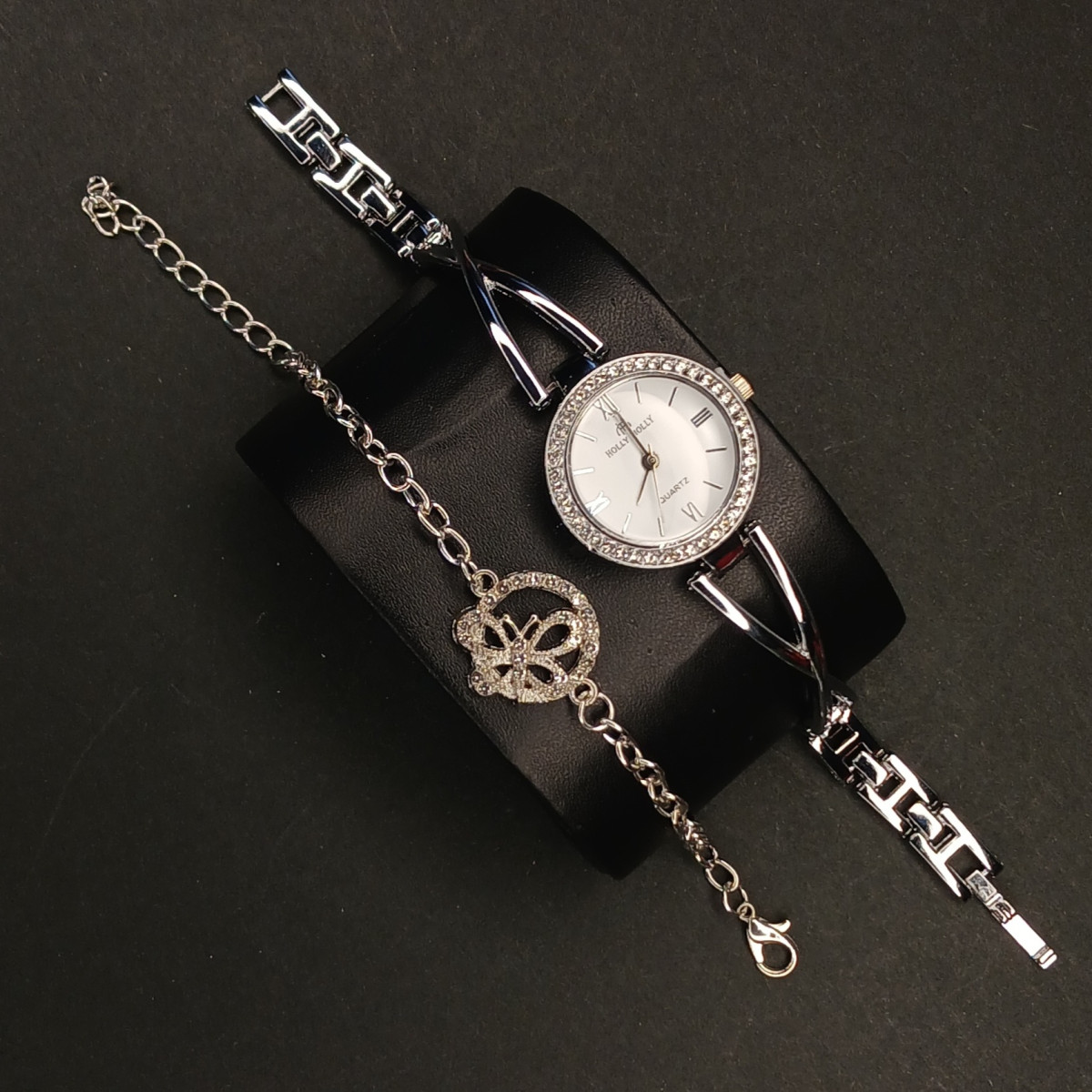 زنانه of holly mollyبا دستبند کد (6744) نقره ای داخل سفید