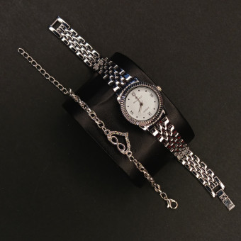 زنانه of holly mollyبا دستبند کد (6745) نقره ای داخل سفید