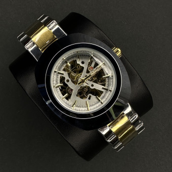 رادو اتومات مردانه کد(6842) قاب و صفحه نقره ای بند طلایی نقره ای