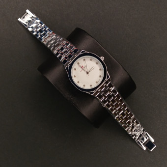 نیوی فورس زنانه کد(6863) نقره ای صفحه سفید