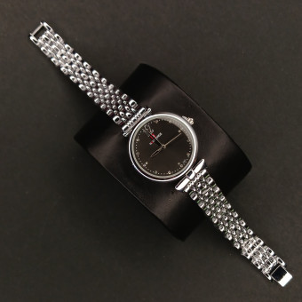 نیوی فورس زنانه کد(6874) نقره ای صفحه مشکی