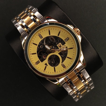 رولکس اتومات مردانه کد(6879) قاب و صفحه طلایی بند طلایی نقره ای