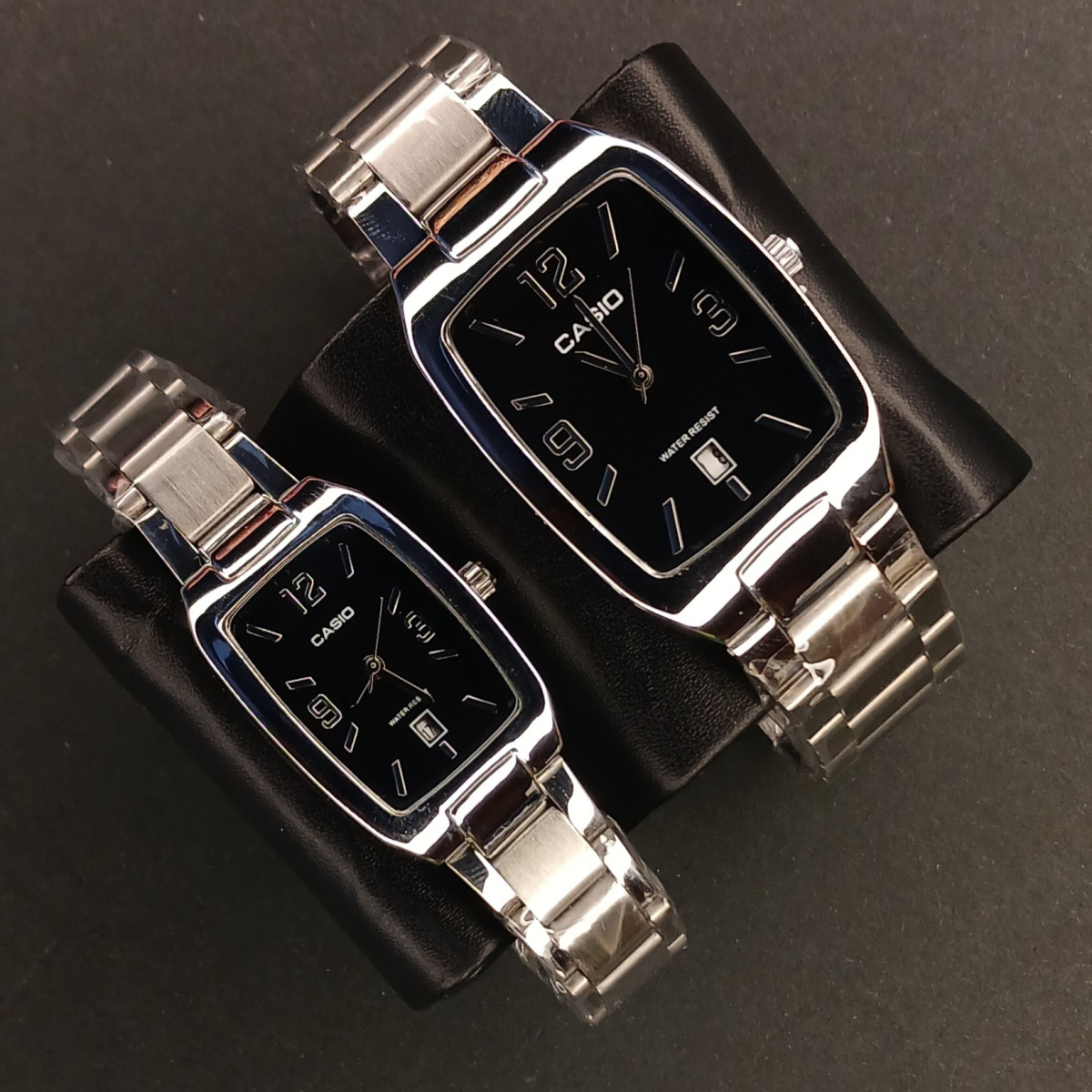 کاسیو مستطیل کد (6883) نقره ای صفحه مشکی